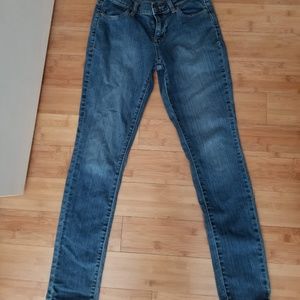 NWOT- Brand new Old Navy Jeans